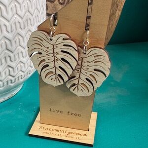 Monstera Leaf Earrings - Cream and Brown